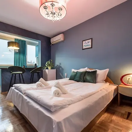 Private In The Centre * Varna